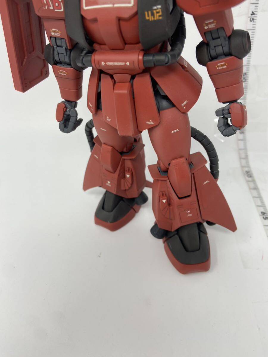 MG 1/100 MS-06R-2 ジョニー・ライデン専用 ザクII Ver.2.0 塗装完成品 現状品 ※13-4_画像5