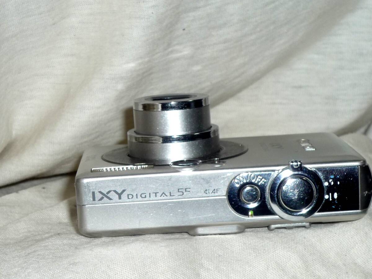 Canon IXY DIGITAL 55 (500万画素)バッテリー付き・動作品・電池フタ修理ありの画像7
