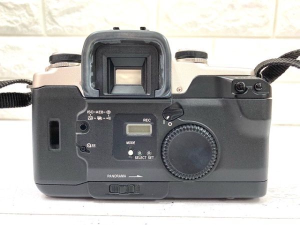 Canon キヤノン EOS 55 一眼レフカメラ+ZOOM LENS EF 28-105mm 1:3.5-4.5 通電 シャッターのみ確認済 fah 5J011Aの画像3