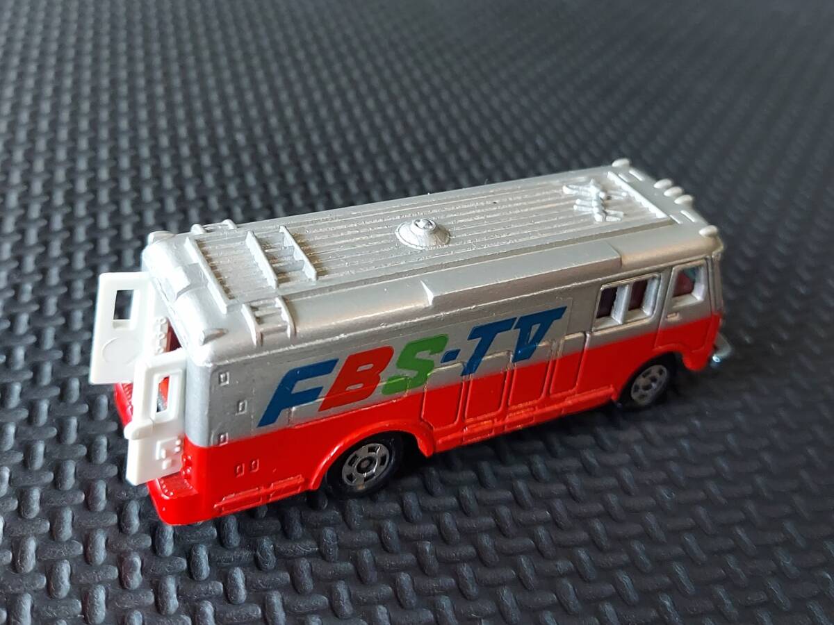 TOMICA トミカ FBS TV バス 箱付き Yahoo!オークション - レア トミカ FBS-TV BUS 絶版 福岡放送 TV