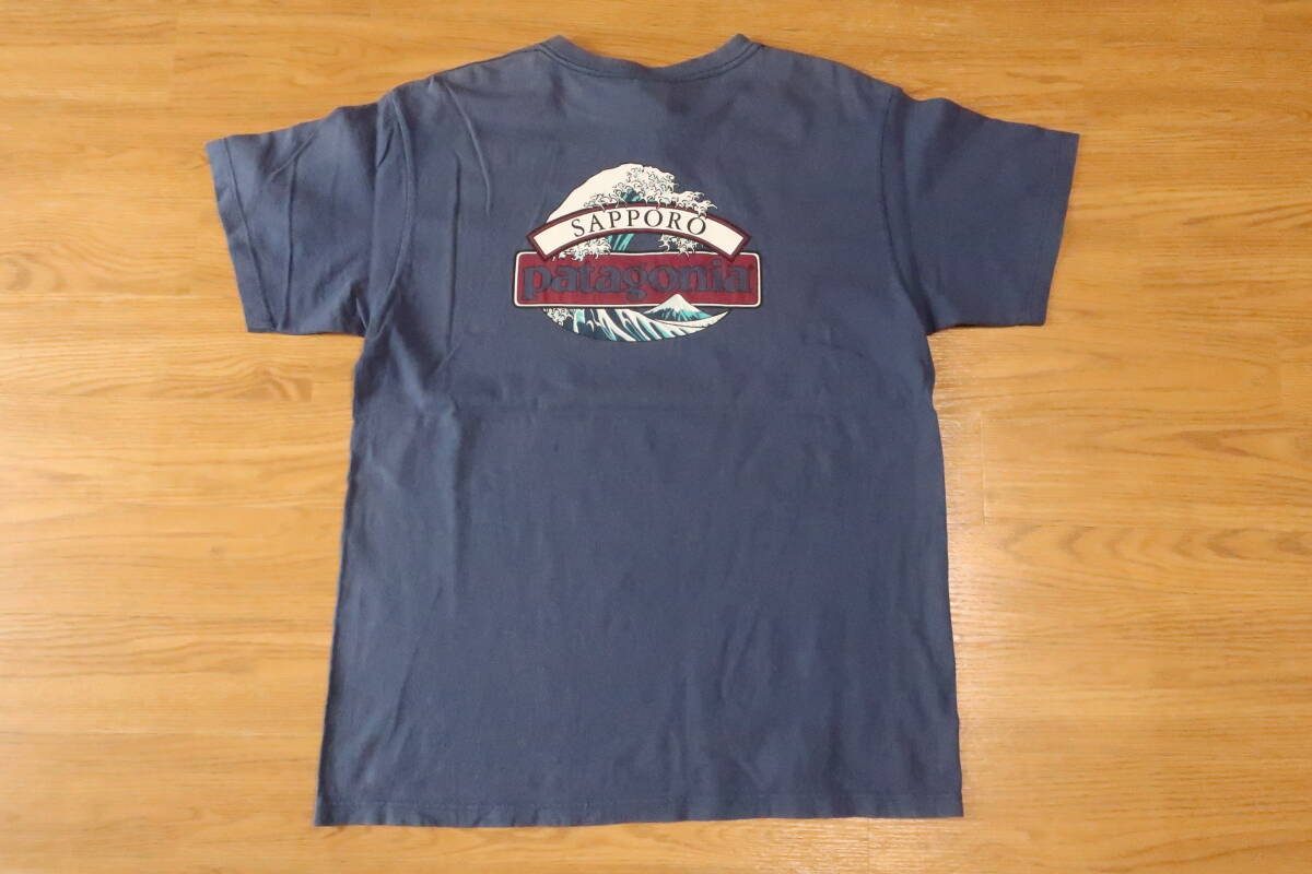 RT2■USA製 patagonia Tシャツ (M) SAPPORO / 浮世絵 北斎_画像2