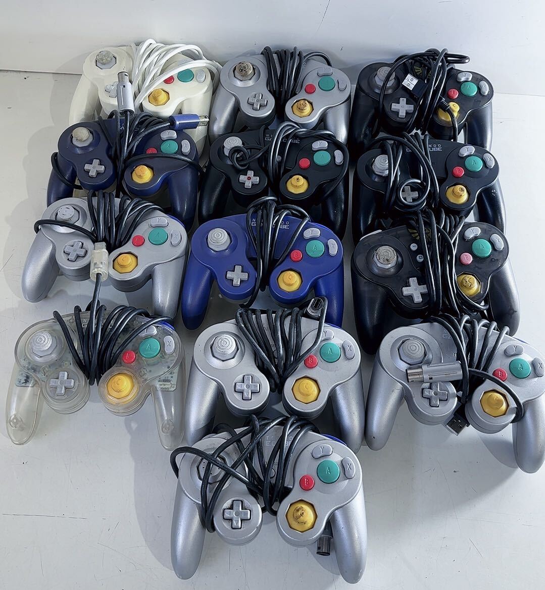  original Game Cube controller 13 piece together sale operation not yet verification 