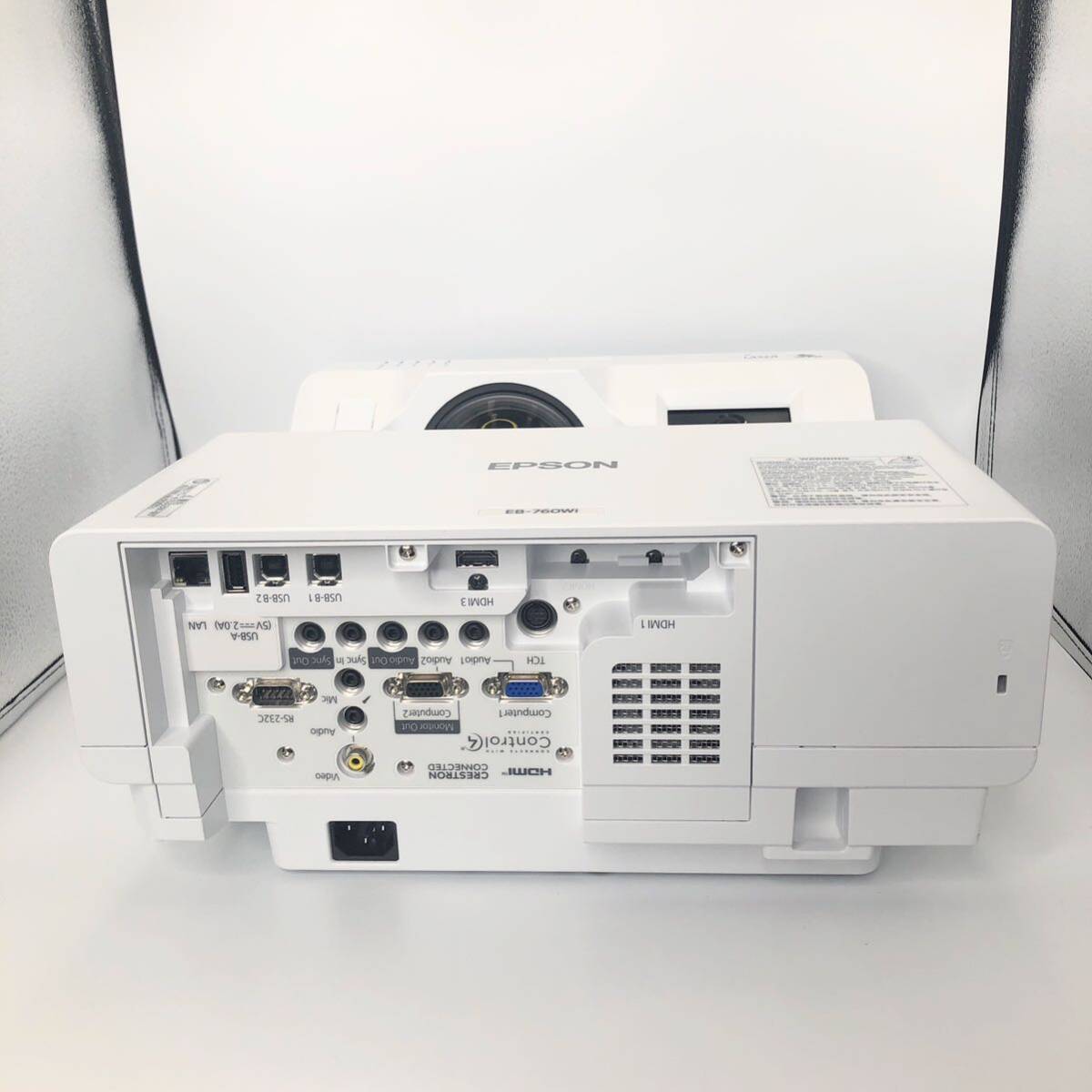 【極美品】EPSON ビジネスプロジェクター EB-760WI WXGA エプソン 使用時間11時間_画像4