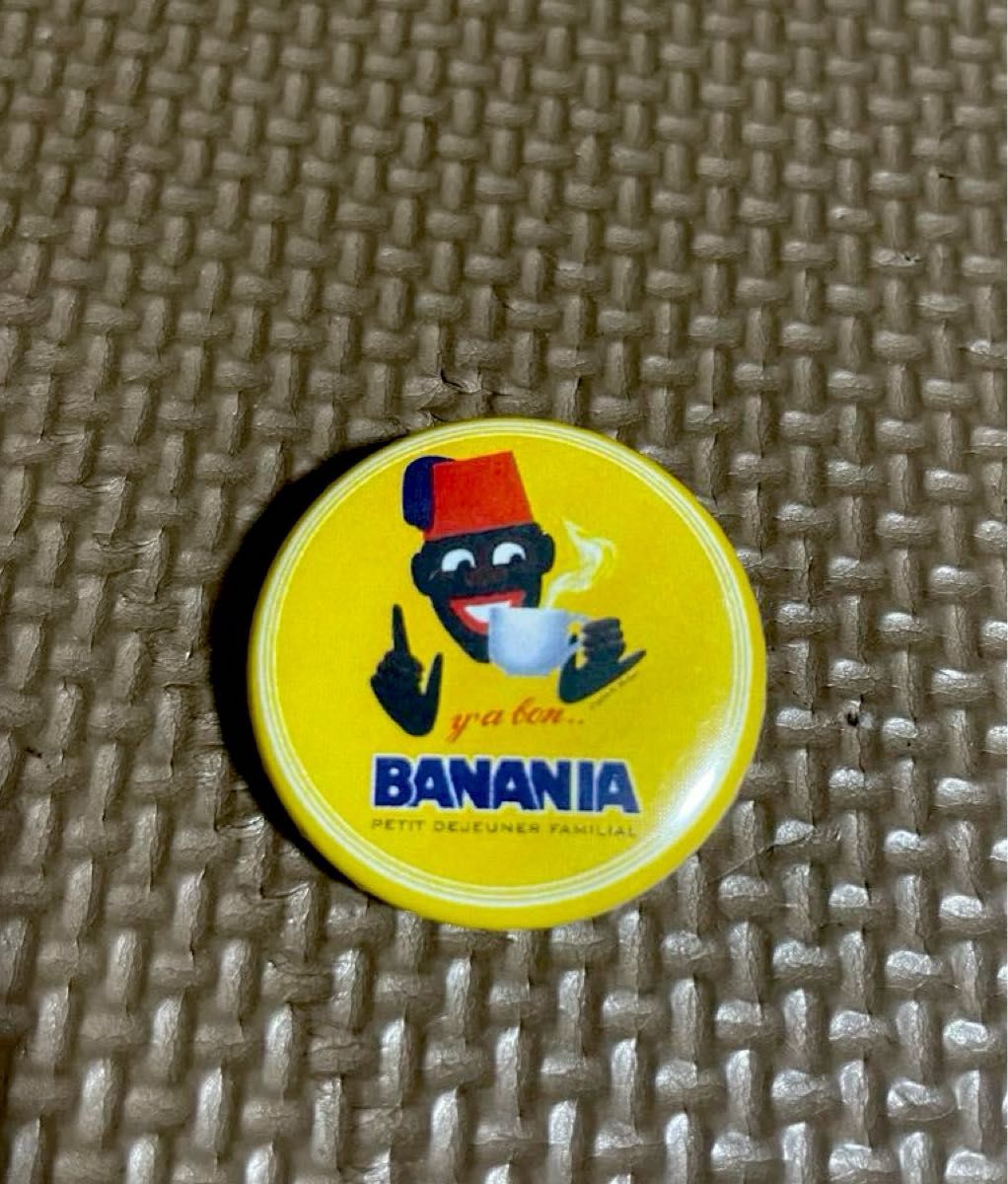 バナニア banania 缶バッジ
