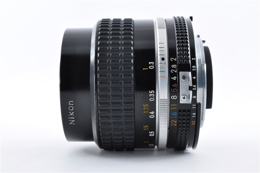 Nikon ニコン Ai-S NIKKOR 35mm F2 希少後期コーティング(SIC)仕様_画像2