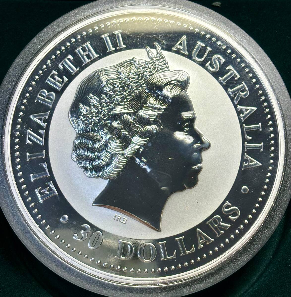 【オーストラリア超大型銀貨】(1kg(キロ)純銀 午年 2002年 直径10cm プルーフ)_画像3