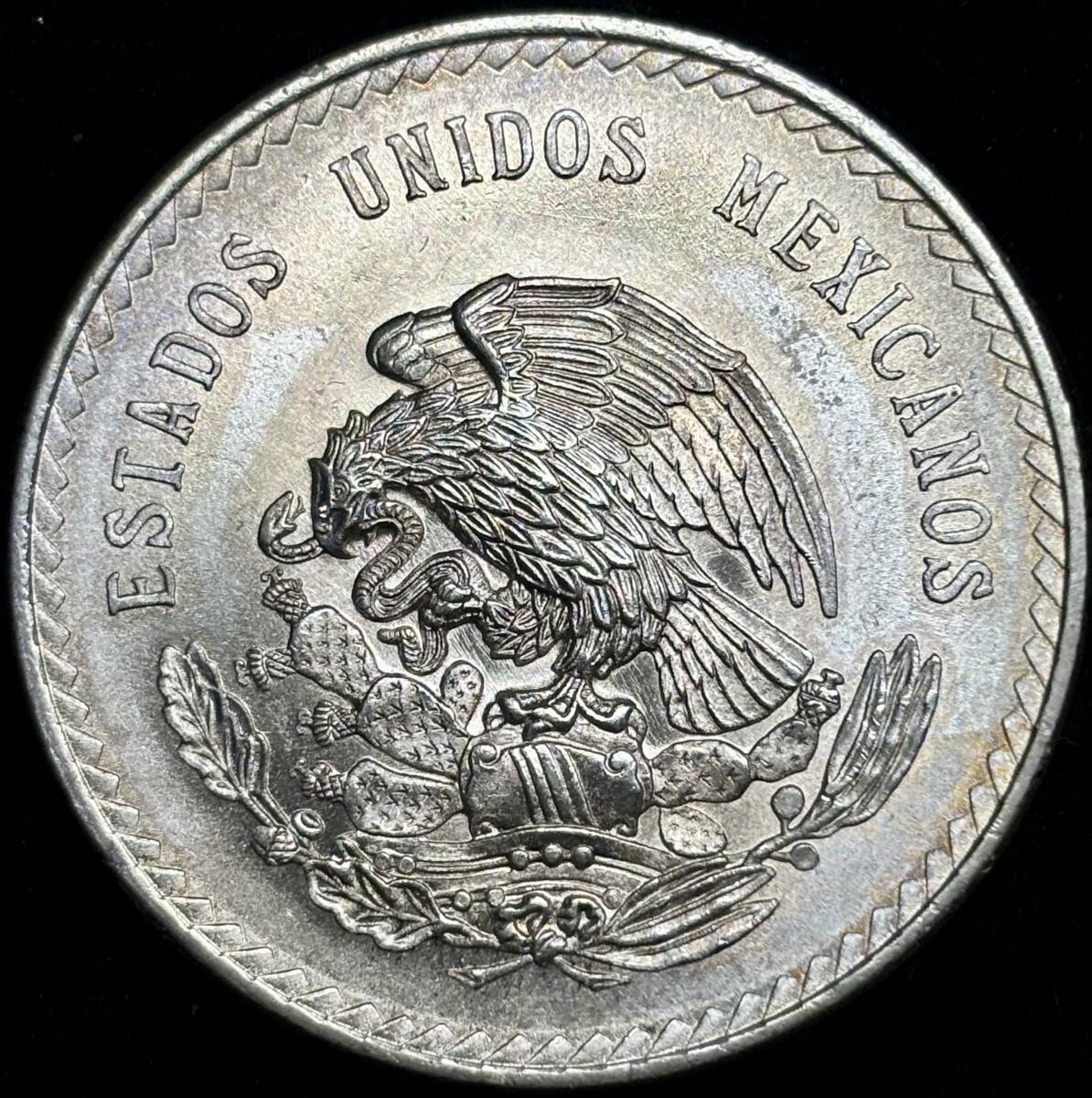 【メキシコ大型銀貨】(1947年銘 30.0g 直径40mm)の画像2