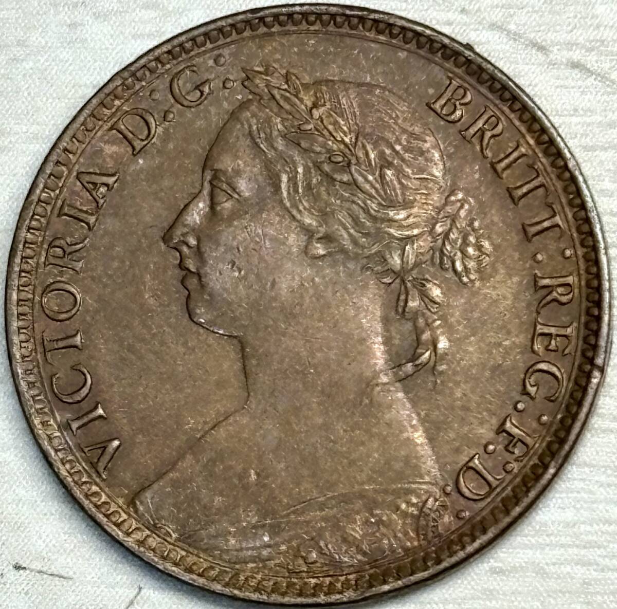 【イギリス銅貨】(1884年銘 2.8g 直径20mm)_画像1