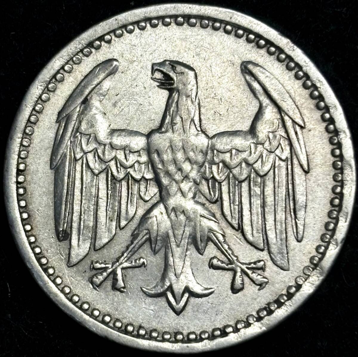 【ドイツ銀貨】(1924年銘 15.0g 直径30mm)_画像1