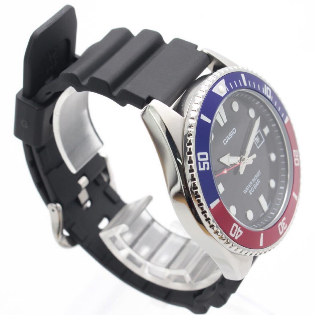 CASIO 腕時計 Collection SPORTS MDV-107-1A3JF 20気圧防水 逆回転防止ベゼル カレンダー スポーティーデザイン メンズ ブルー レッ ド_画像3
