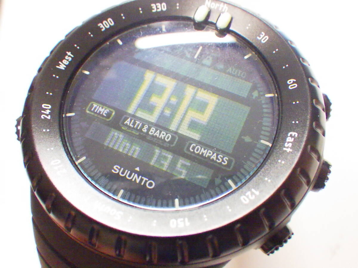 SUUNTO スント　ジャンク品 コア デジタル腕時計 #976_画像8