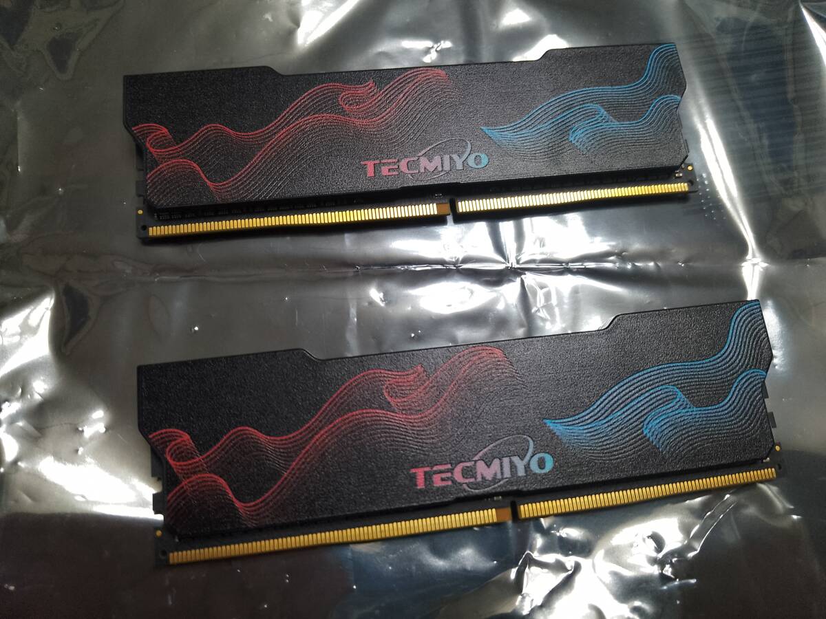 TECMIYO デスクトップメモリ DDR4-3600 PC4-28800 16GB×2　32GB　動作確認済み　Micron マイクロン_画像1