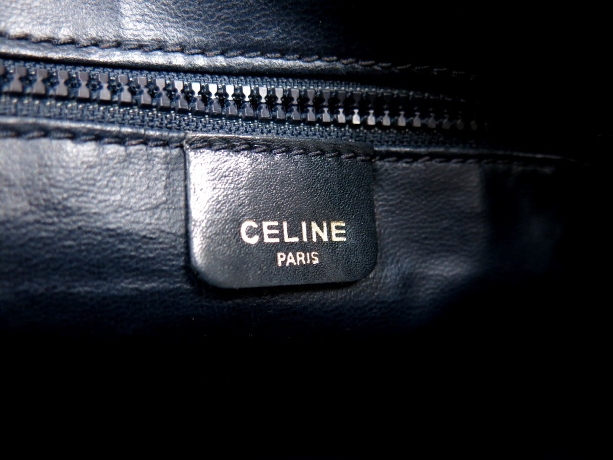 ●超美品●CELINE セリーヌ●マカダム●PVC カーフ レザー 本革●ショルダー バッグ●ダークネイビー グレー●G金具●斜め掛け●Js46399の画像8