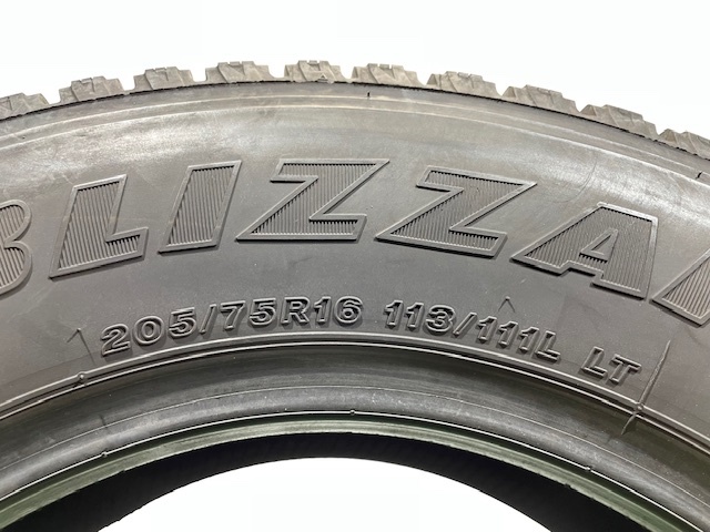 ☆送料込み☆ 205/75R16 113/111L LT ブリヂストン BLIZZAK W979 スタッドレス 6本 205/75/16 タイヤ_画像3