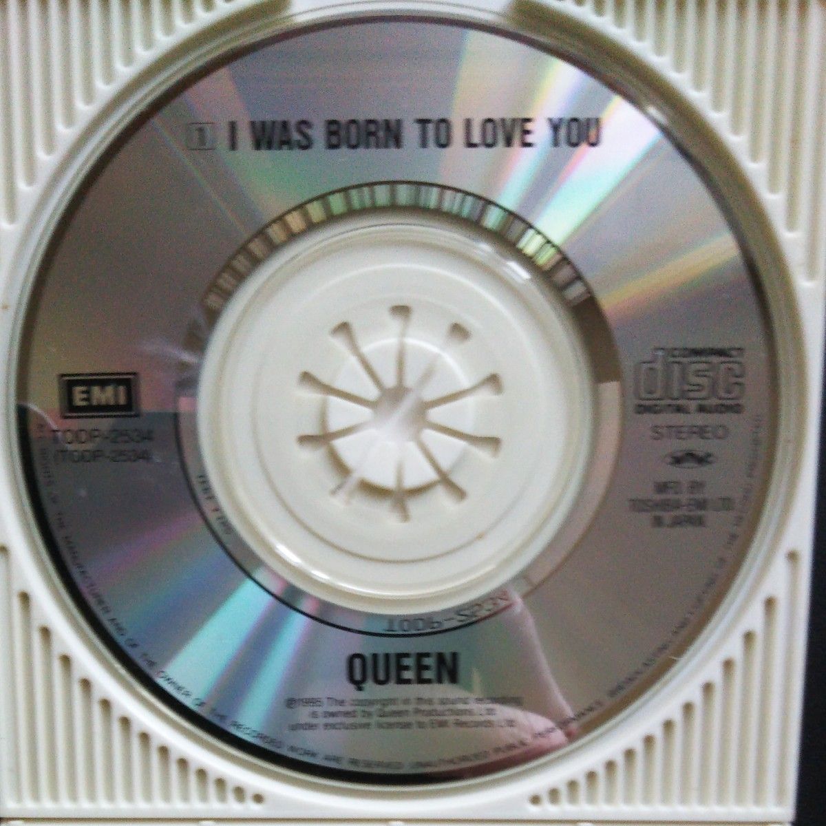 QUEEN 8cmシングルCD   I WAS BORN TO LOVE YOU (全 1曲)