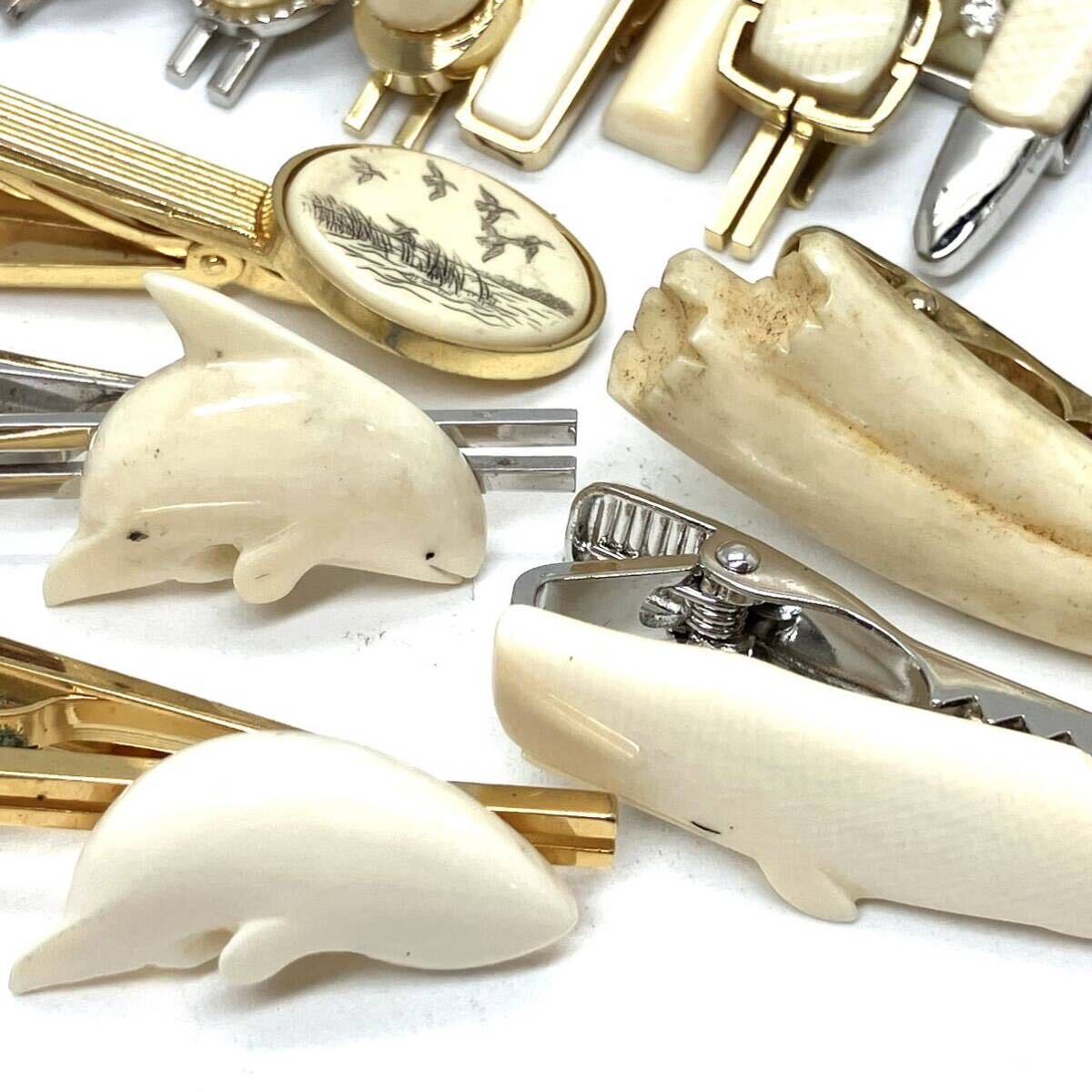 ［アイボリータイピンおまとめ］m 重量約110g アイボリー ivory 彫刻 象 イルカ 鯨 クジラ アクセサリー accessory jewelry CE0 _画像3