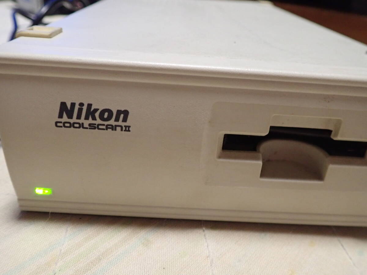 Yahoo!オークション - Nikon ニコン フィルムスキャナー Yahoo!オークション - Nikon ニコン フィルムスキャナー