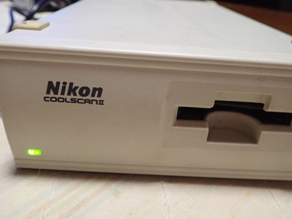 Nikon Nikon film scanner COOLSCAN Ⅱ LS-20E