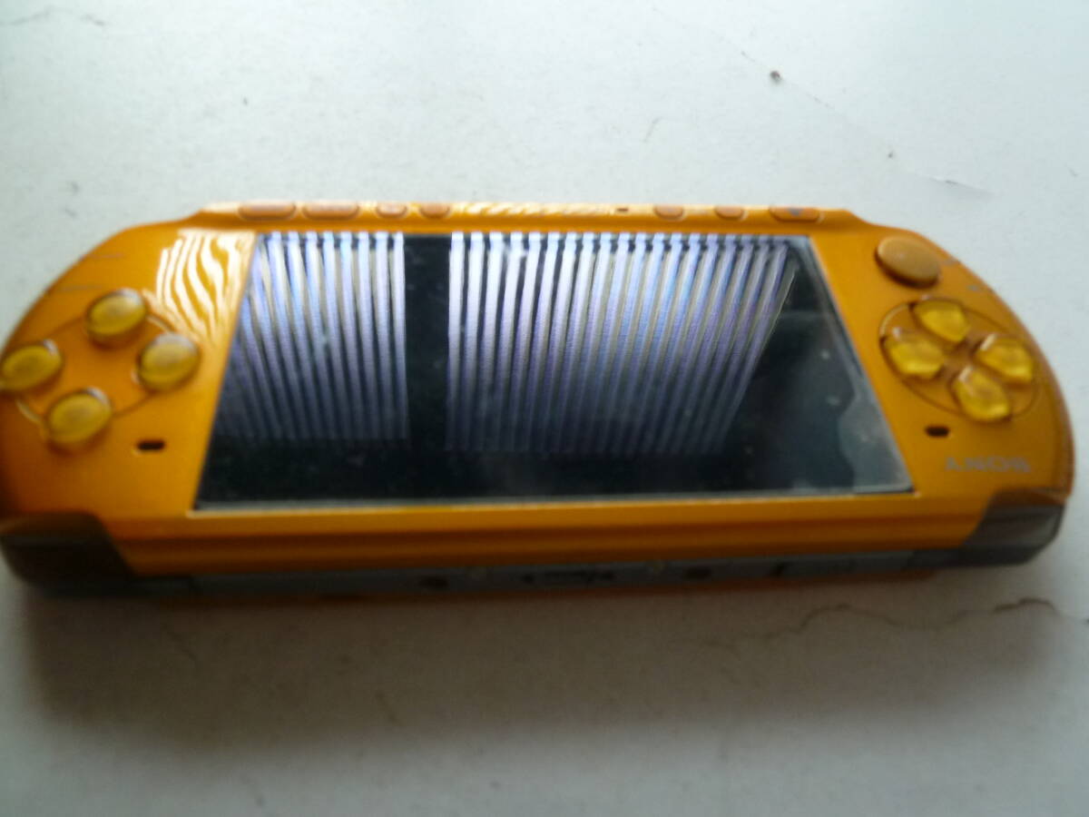 SONY Sony PSP-3000 Gold аккумулятор нет работоспособность не проверялась 