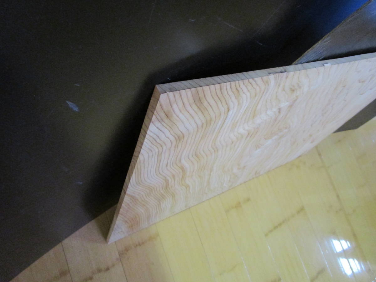 b1934 杉杢板●約45㎝×70cm×厚1cm☆無垢板１枚板 木材 板 DIY 板材 天板 棚板 テーブル 看板 花台など種類豊富！_画像3