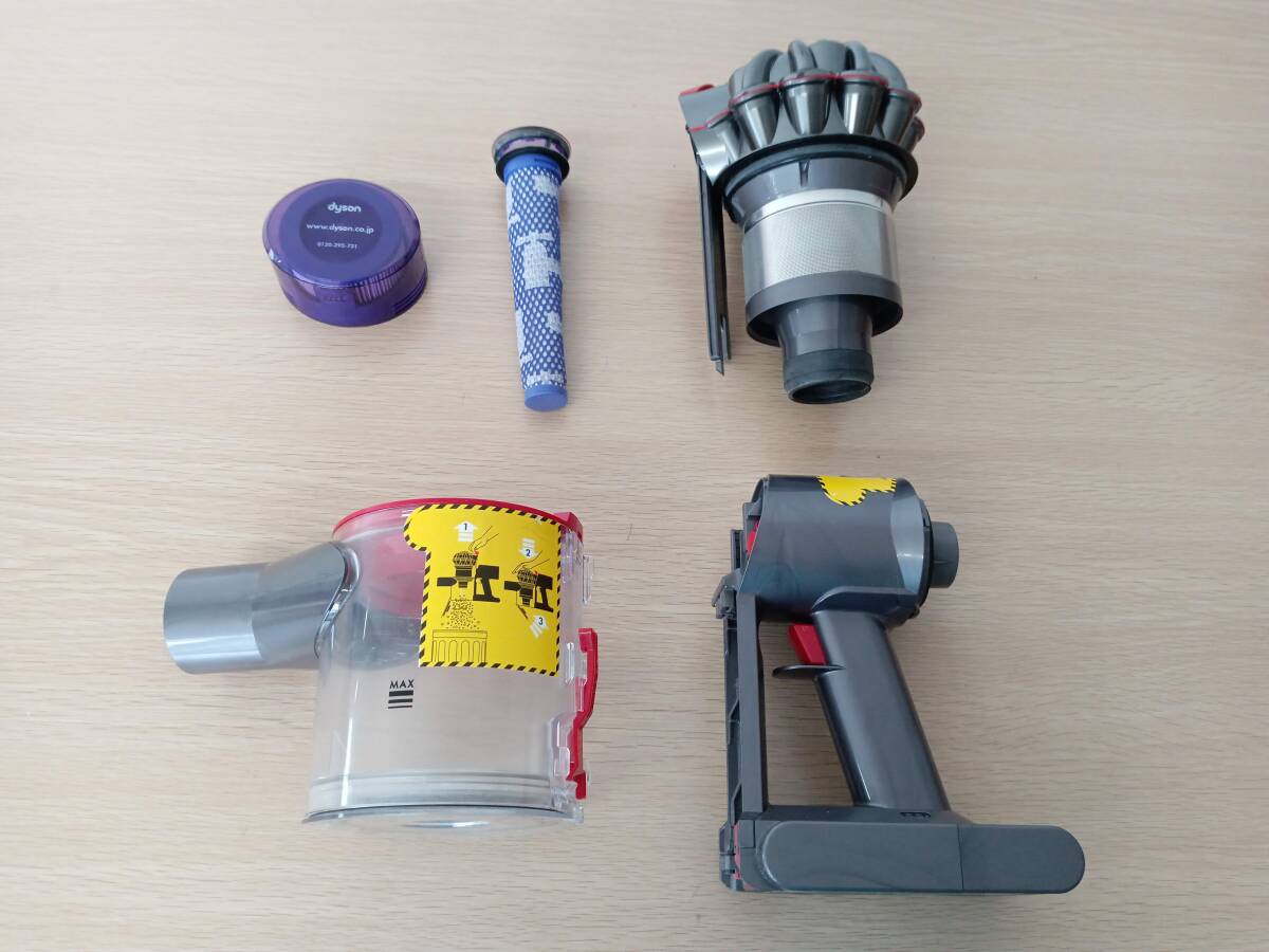 ☆【EM652】dyson ダイソン SV10K コードレスクリーナー 掃除機 通電確認済の画像2