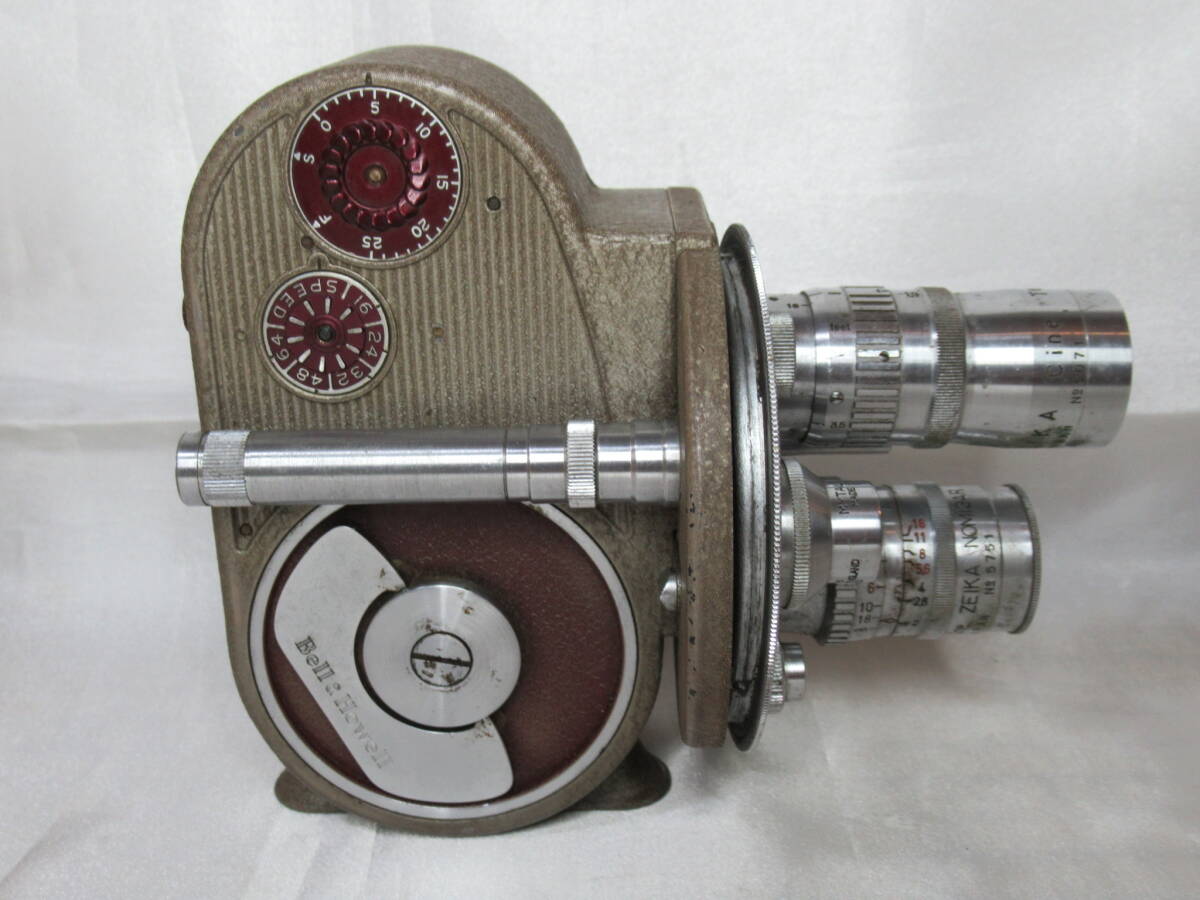 【ジャンク品】Bell&Howell / ベル&ハウエル 134 8mmカメラ シネカメラ フィルムカメラ の画像3