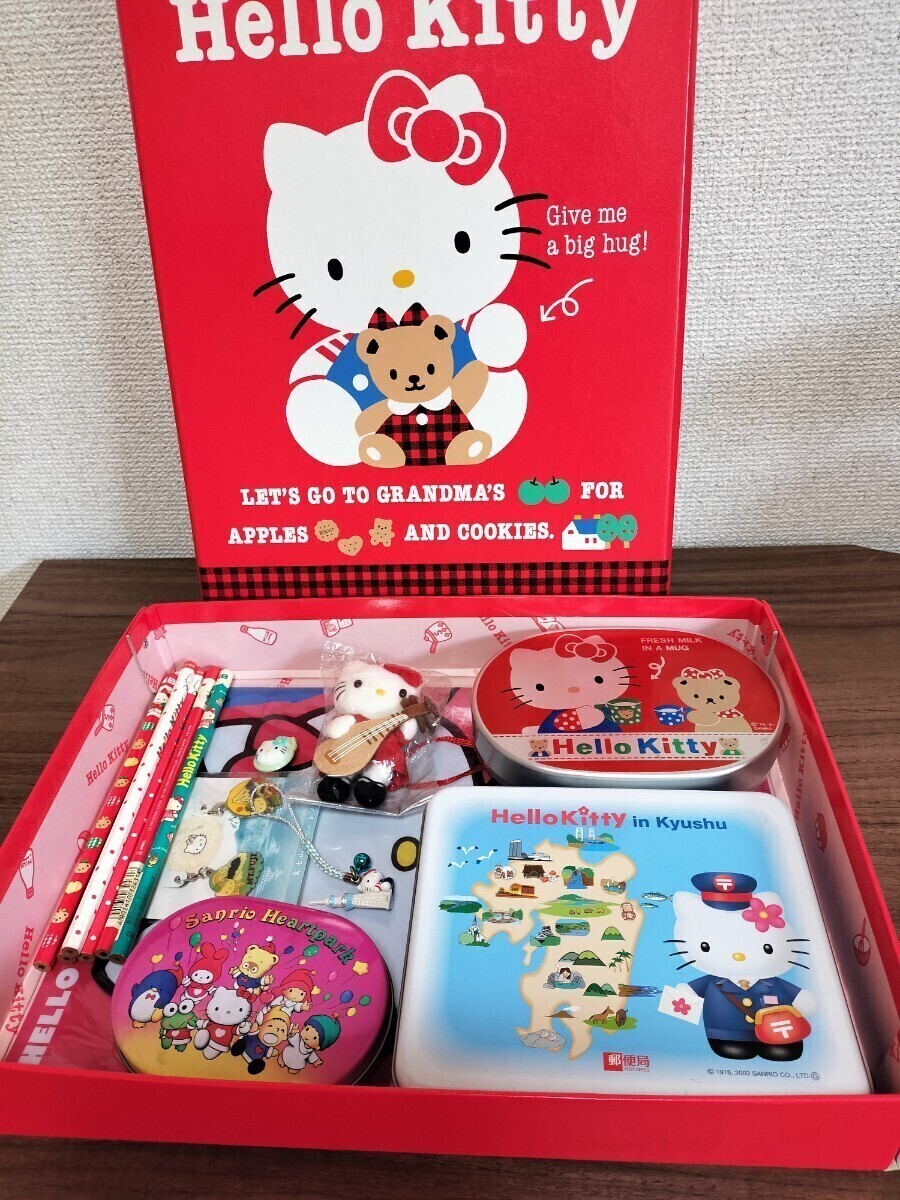 HELLO KITTY/ハローキティ/お道具箱/クリアファイル/空缶/お弁当箱/ハンカチ/鉛筆/キーホルダー/ブックカバー/根付/ボタン_画像1