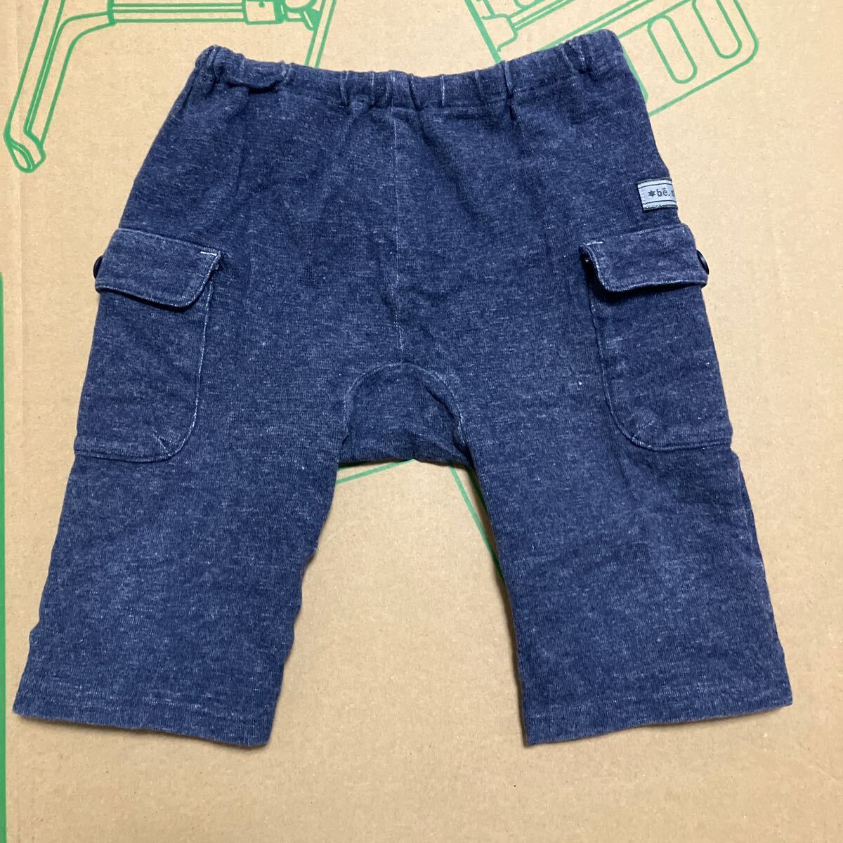 べべ　子供用半ズボン　90cm