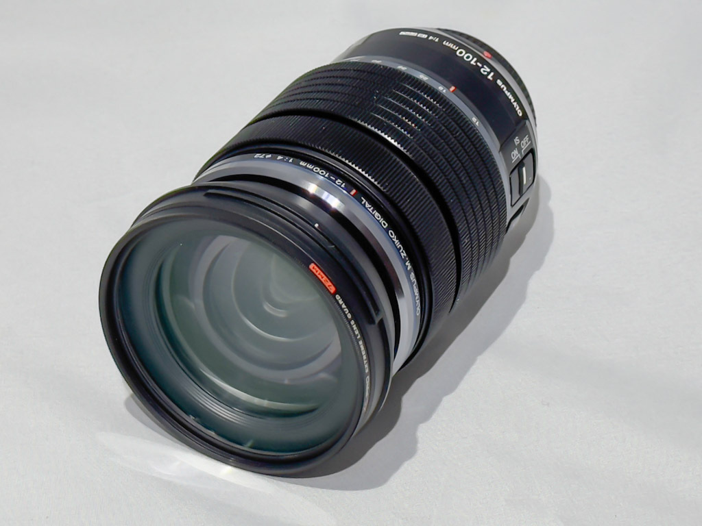 【極上品】OLYMPUS M.ZUIKO DIGITAL ED 12-100mm f4.0 IS PRO　HAKUBAレンズプロテクター・レンズケース・元箱付_画像3