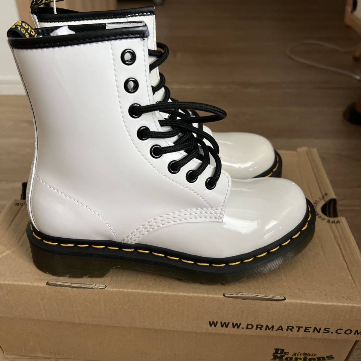 新品 未使用 Dr Martensドクターマーチン 1460 3 ホール ブーツ 新品 未使用 Dr Martensドクターマーチン 1460 3 ホール ブーツ
