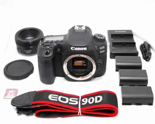 【超美品・SDカード付き】Canon キヤノン EOS 90D EF 50mm STMの画像1