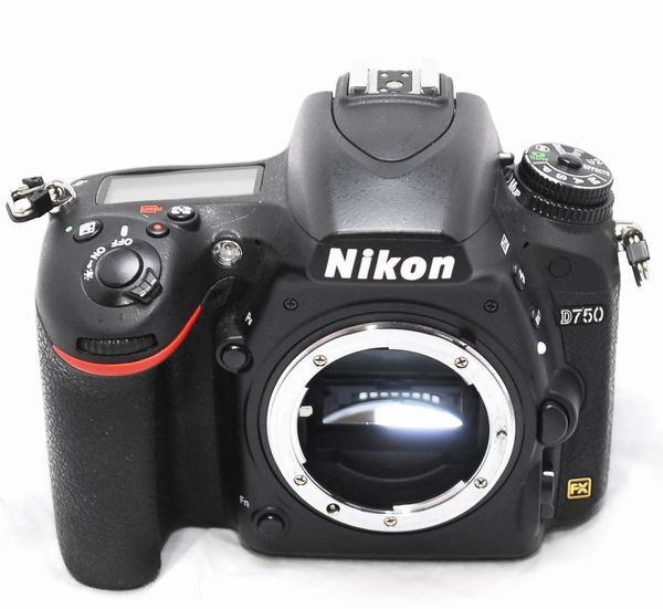 【新品級の超美品 4010ショット】Nikon ニコン D750_画像3
