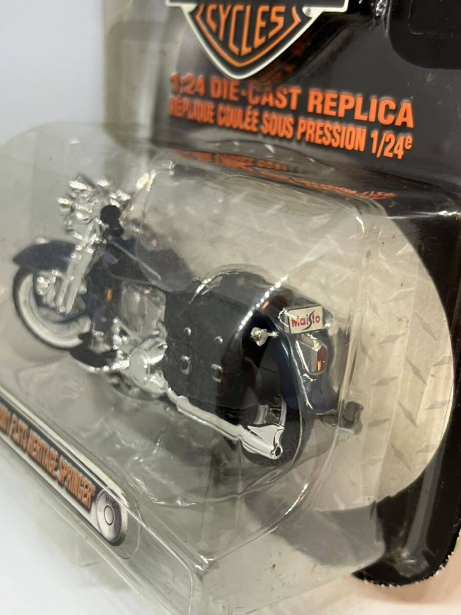 Maisto マイスト 1/24 Harley 2001 FLSTS HERITAGE SPRINGER ハーレー ヘリテイジ スプリンガー ブリスターパック ミニバイク プラモデル_画像3