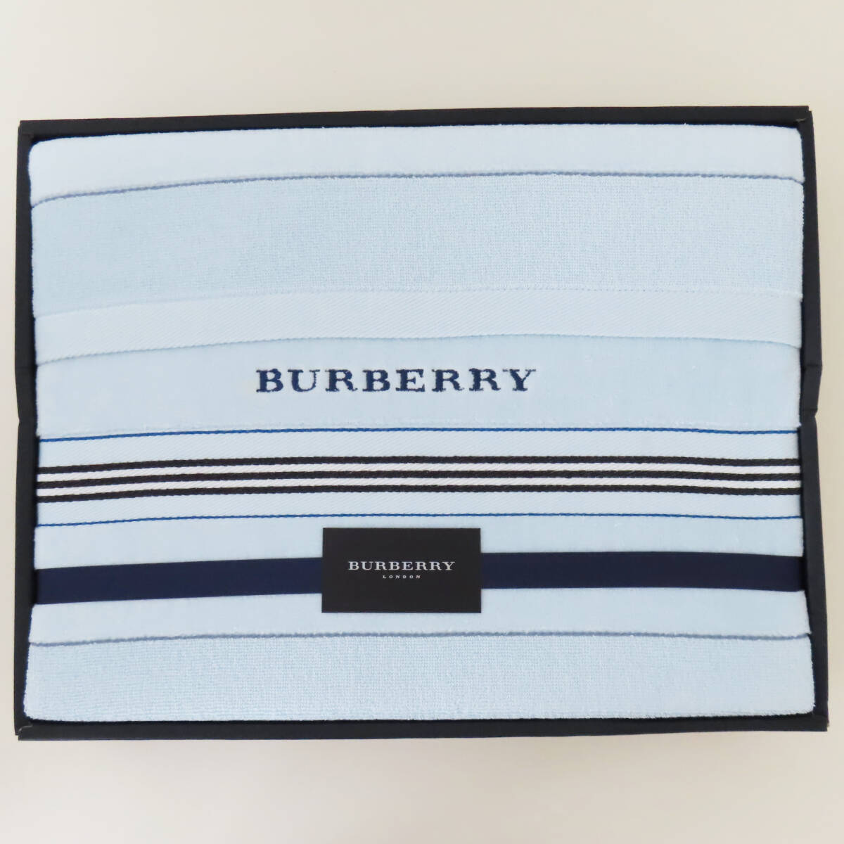 K05-09 BURBERRY Burberry Logo махровое покрывало голубой 