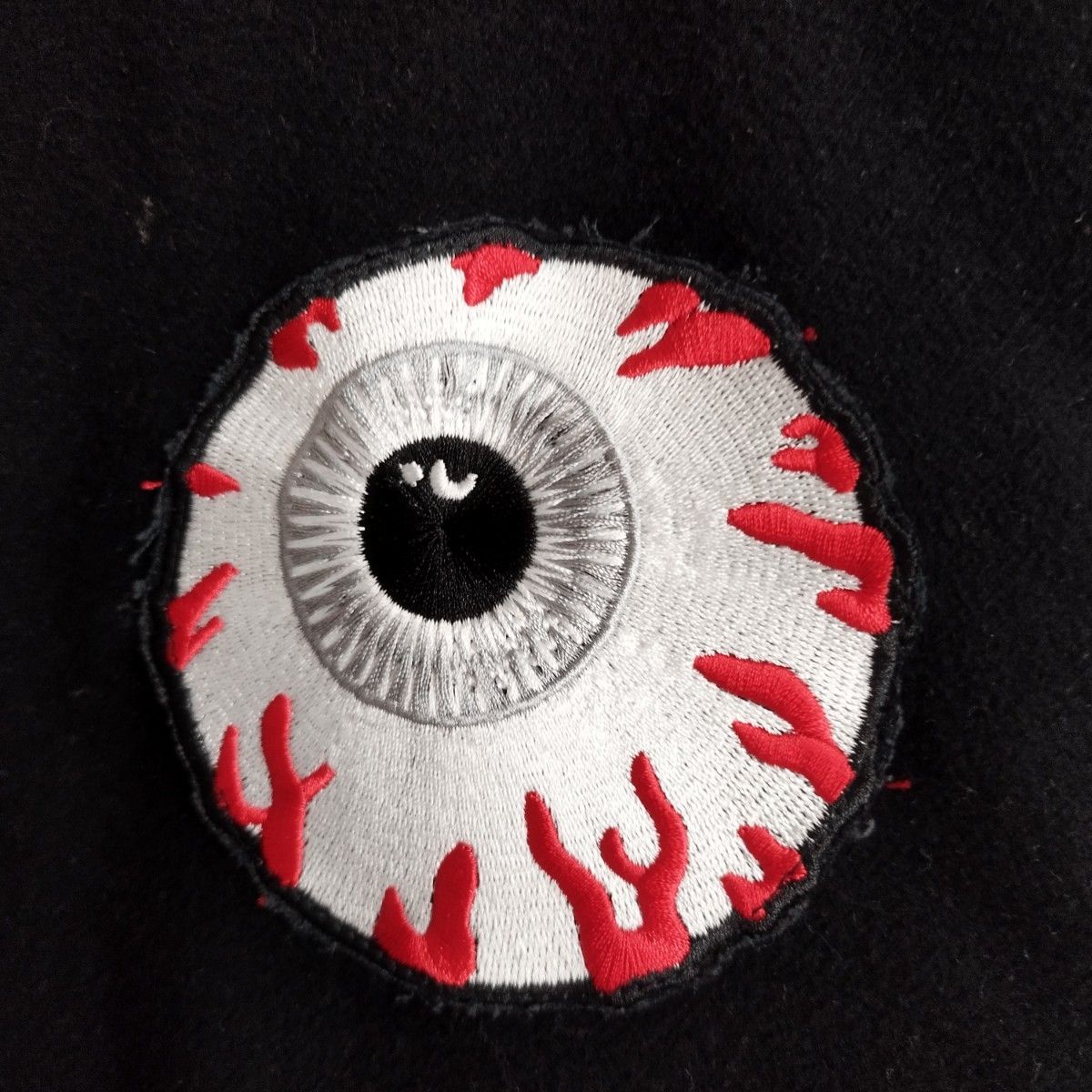 MISHKA ミシカ 中綿 刺繍ロゴ ジャケット ストリート バックプリント 