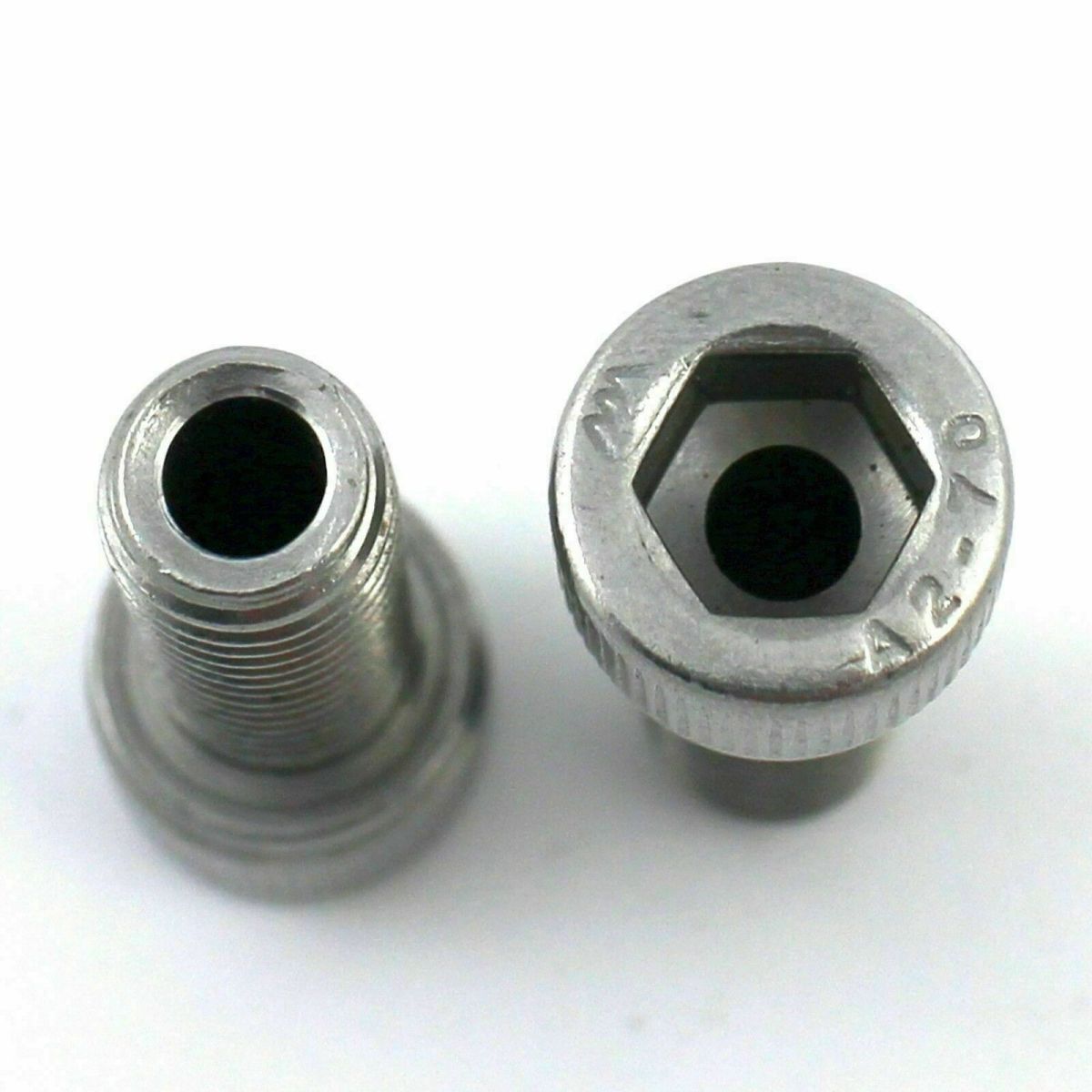 M14 x 2.0 x 45mm hole diameter 7.2mm hexagon socket head middle empty bolt 304 stainless steel steel 2 piece insertion 