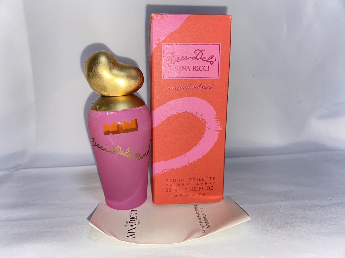 残量多　ニナリッチ　ＮＩＮＡ　ＲＩＣＣＩ　ドゥシ　ドゥラ　オードトワレ　ナチュラルスプレー　３０ｍｌ_画像1