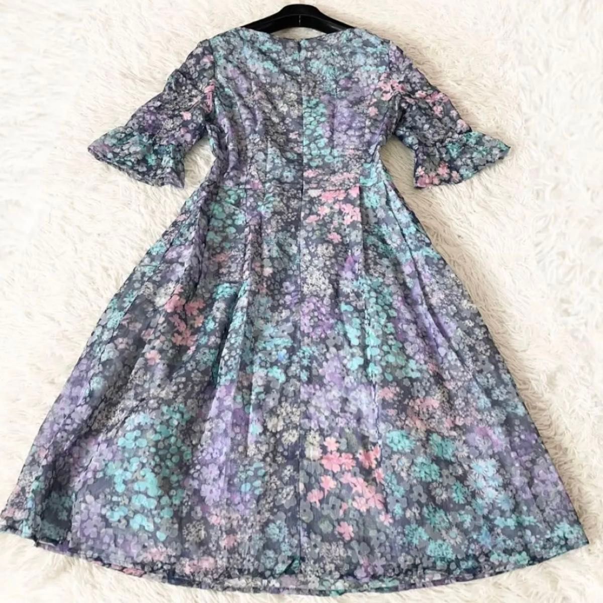 TOCCA トッカ 花柄 総柄 フラワープリント ロングワンピース TOCCA トッカ 花柄 総柄 フラワープリント ロングワンピース