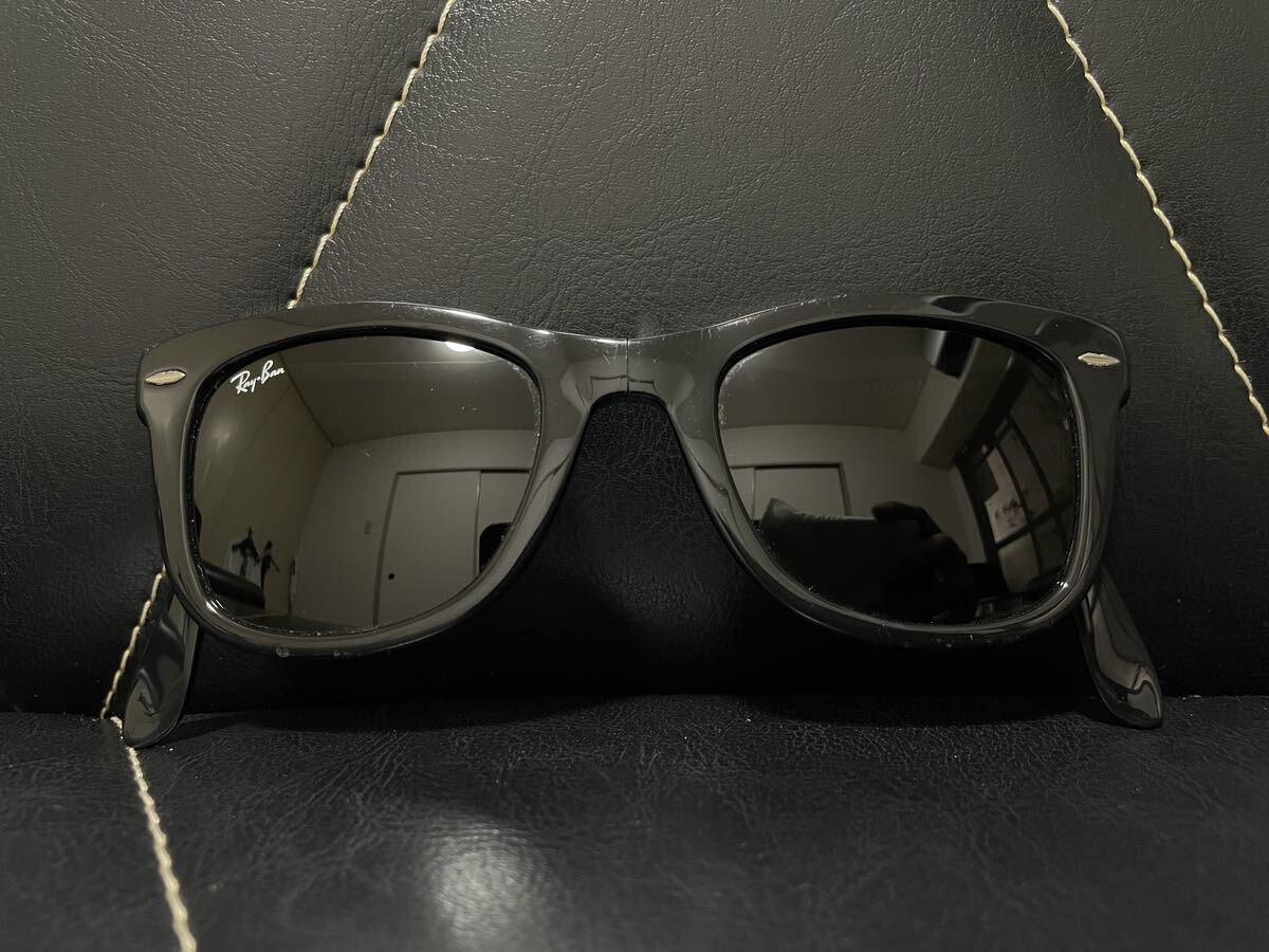 良品 Ray-Ban FOLDING WAYFARER レイバン RB4105 折りたたみ式 サングラス メガネ 眼鏡 アイウェア 遮光 ブラック オシャレ スマート _画像2