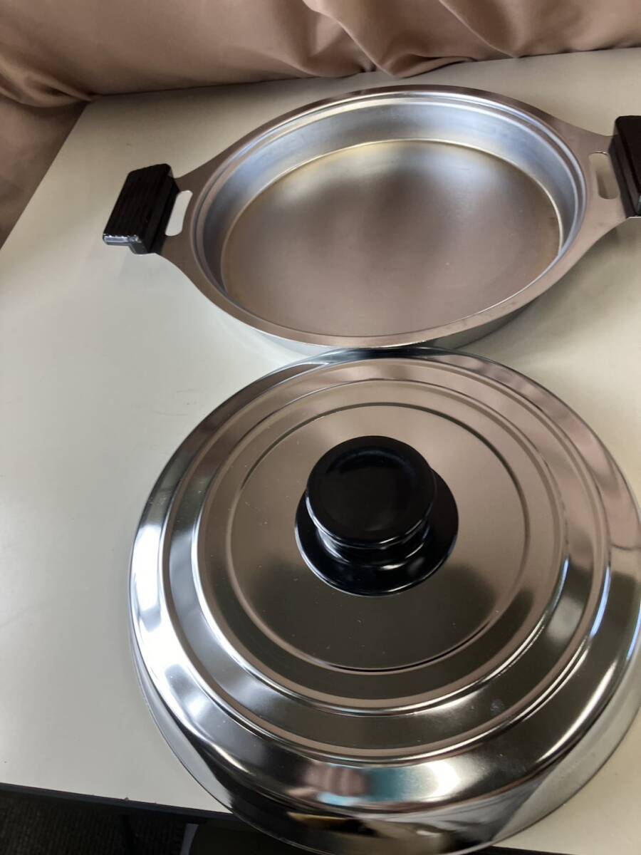 餃子鍋 すき焼き鍋兼用　鉄製クロームメッキ　25センチ（5～6人用）調理器具　キッチン用品_画像3
