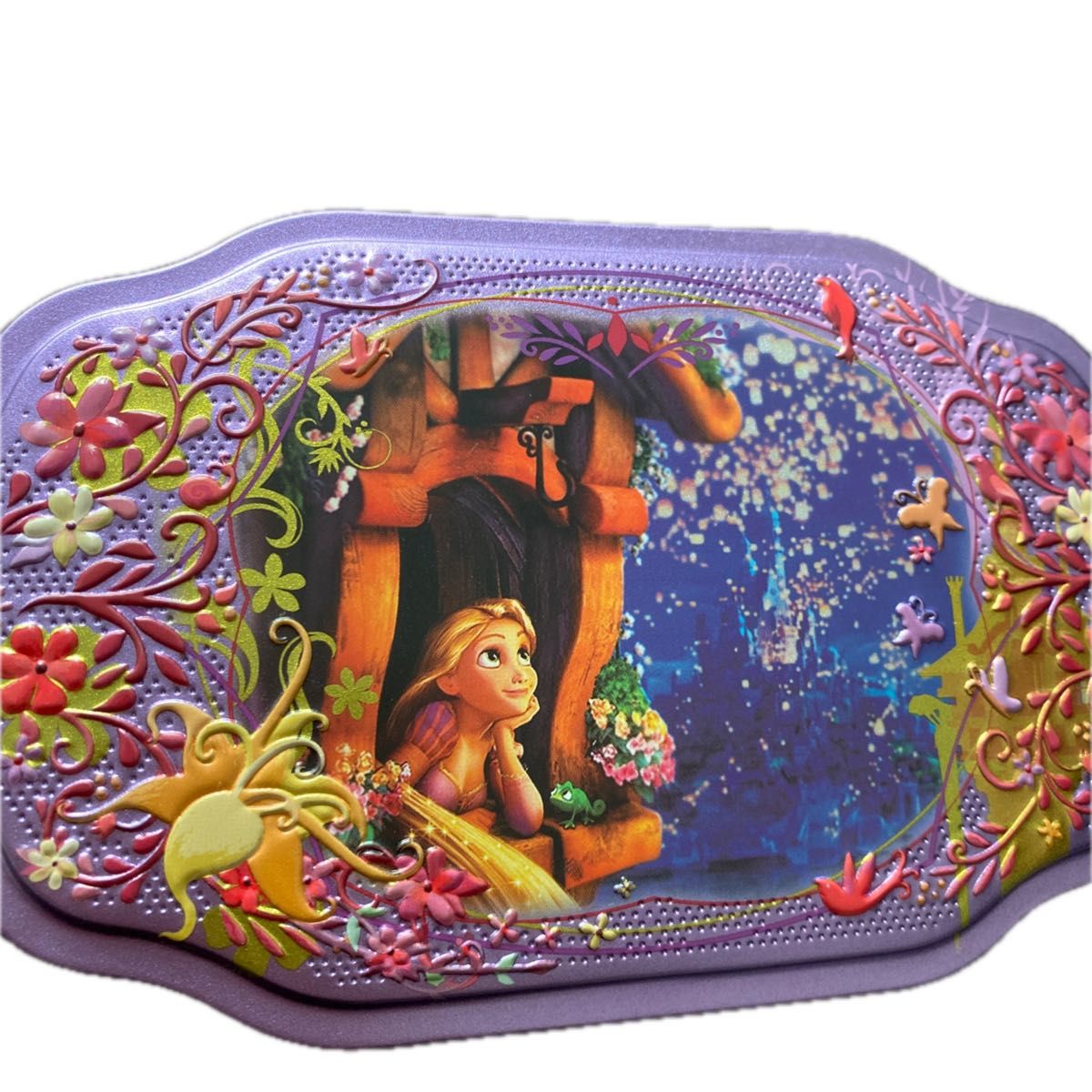 ディズニー  空缶　ケース　美女と野獣　ラプンツェル　お菓子の缶