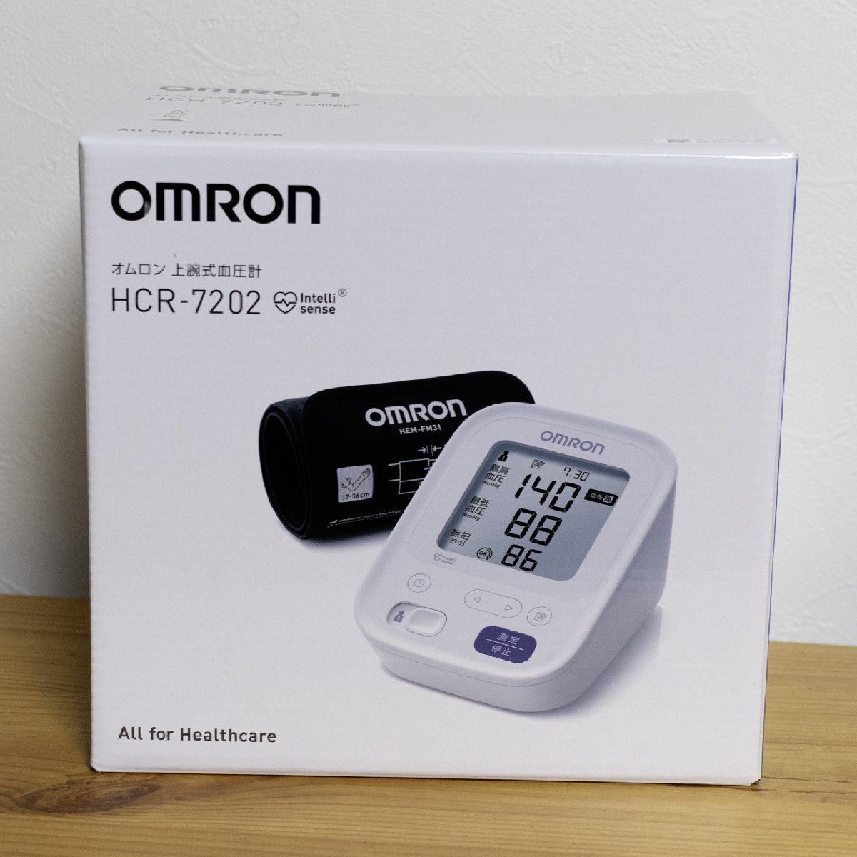  Omron [ on arm type hemadynamometer ]HCR-7202 standard 19 series [OMRON/ unused / box . scratch equipped ]