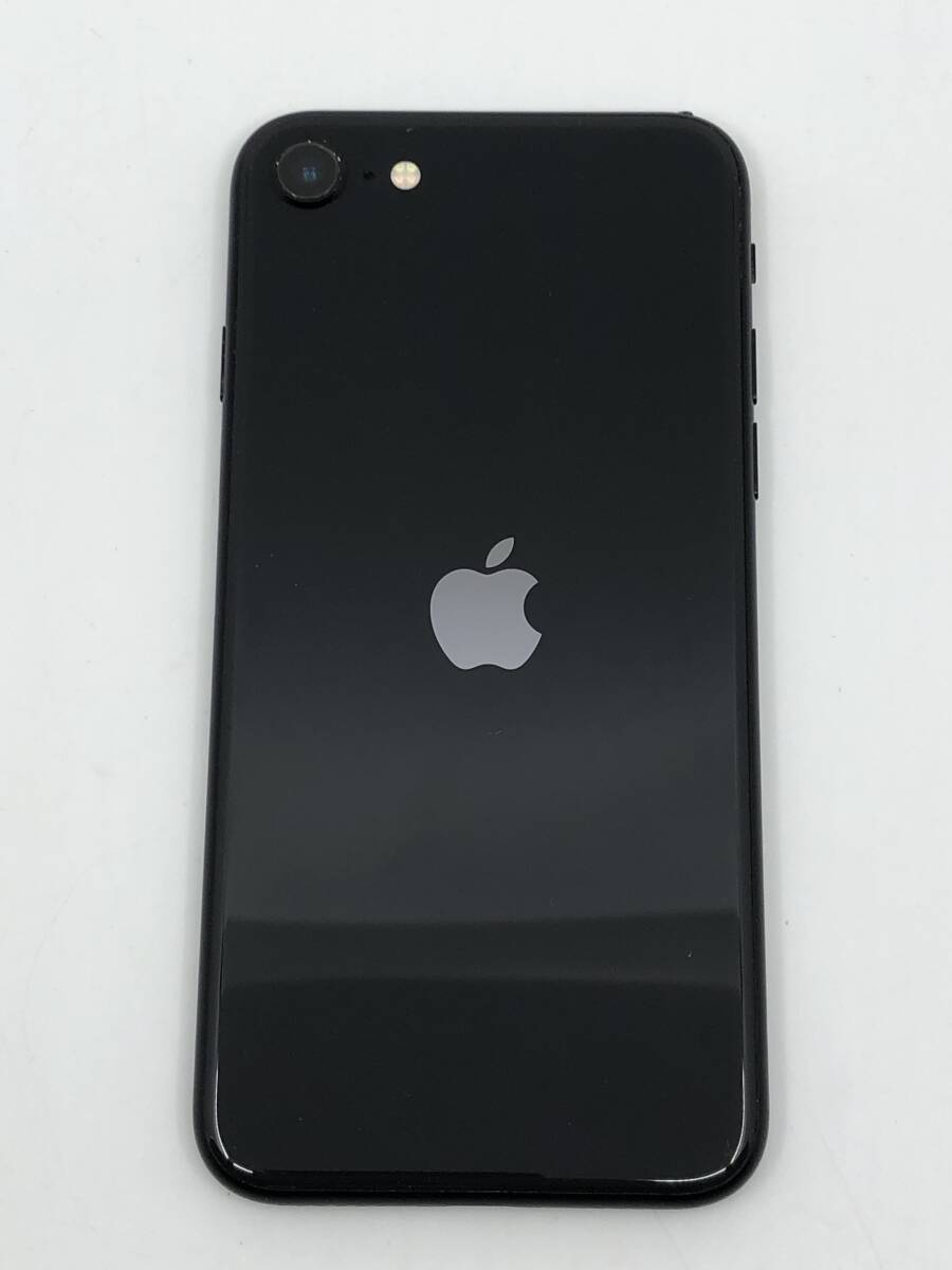 1円～ Apple iPhone SE 第２世代 64GB MX9R2J/A ブラック Simロックあり docomo 中古スマホ本体 スマートフォンの画像1
