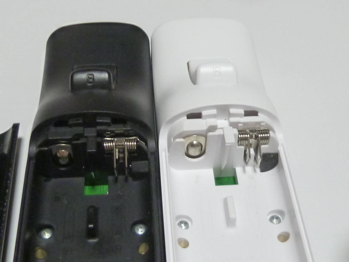 RS…45【送料無料 即日発送 動作確認済】Wii リモコン ストラップ 2個セット 任天堂 純正 RVL-003 ホワイト ブラック コントローラーの画像4