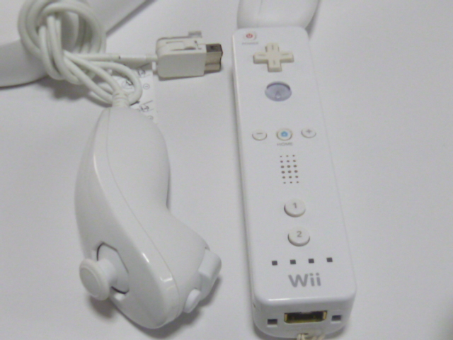 Z03【送料無料 即日発送 動作確認済】Wii　ザッパー　リモコン　ヌンチャク　ストラップ　セット　RVL-023　任天堂　純正　コントローラ