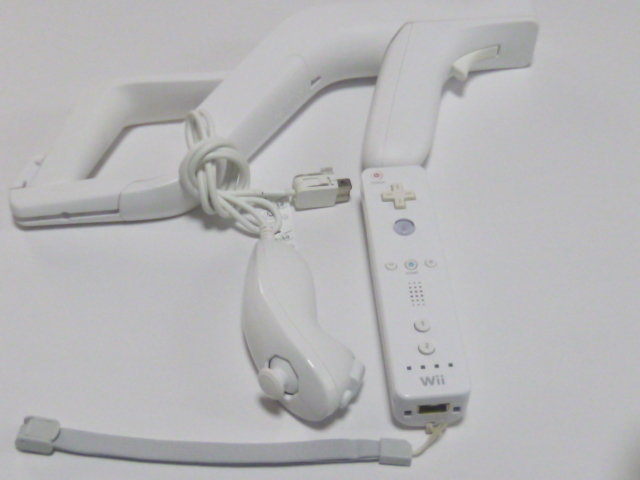 Z03【送料無料 即日発送 動作確認済】Wii　ザッパー　リモコン　ヌンチャク　ストラップ　セット　RVL-023　任天堂　純正　コントローラ