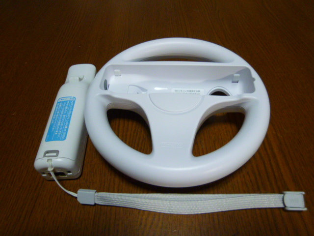 HR013【即日発送　送料無料】Wii マリオカート　ハンドル　リモコン　ストラップ　セット　ホワイト　（動作良好）白 任天堂 純正 _画像2