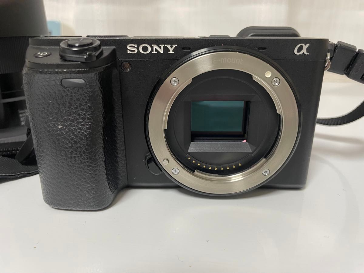 SONYα6400 （ブラック）レンズ2本付