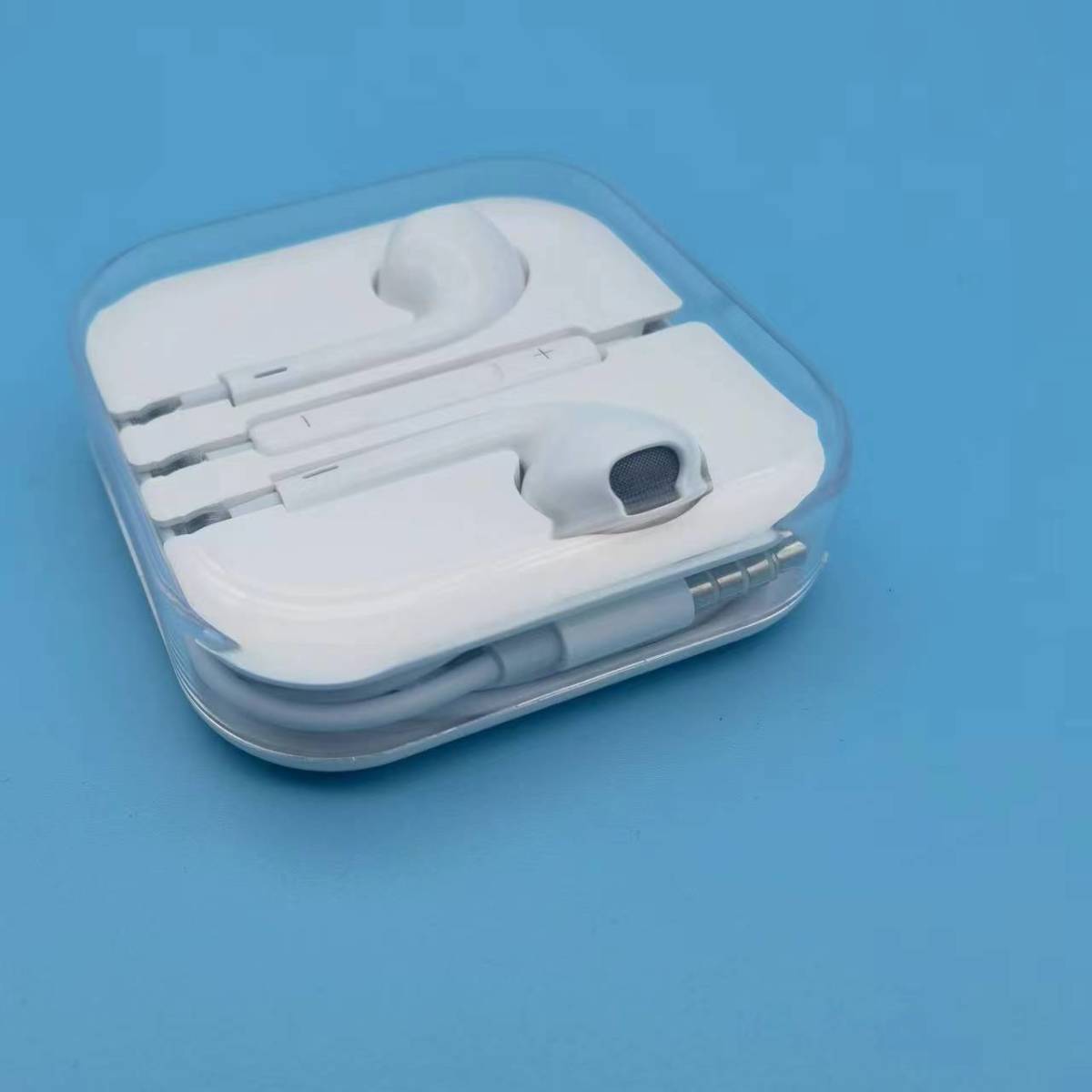 純正 アップル イヤホン iPhone3.5mm ピンジャックタイプ イヤフォン　新品