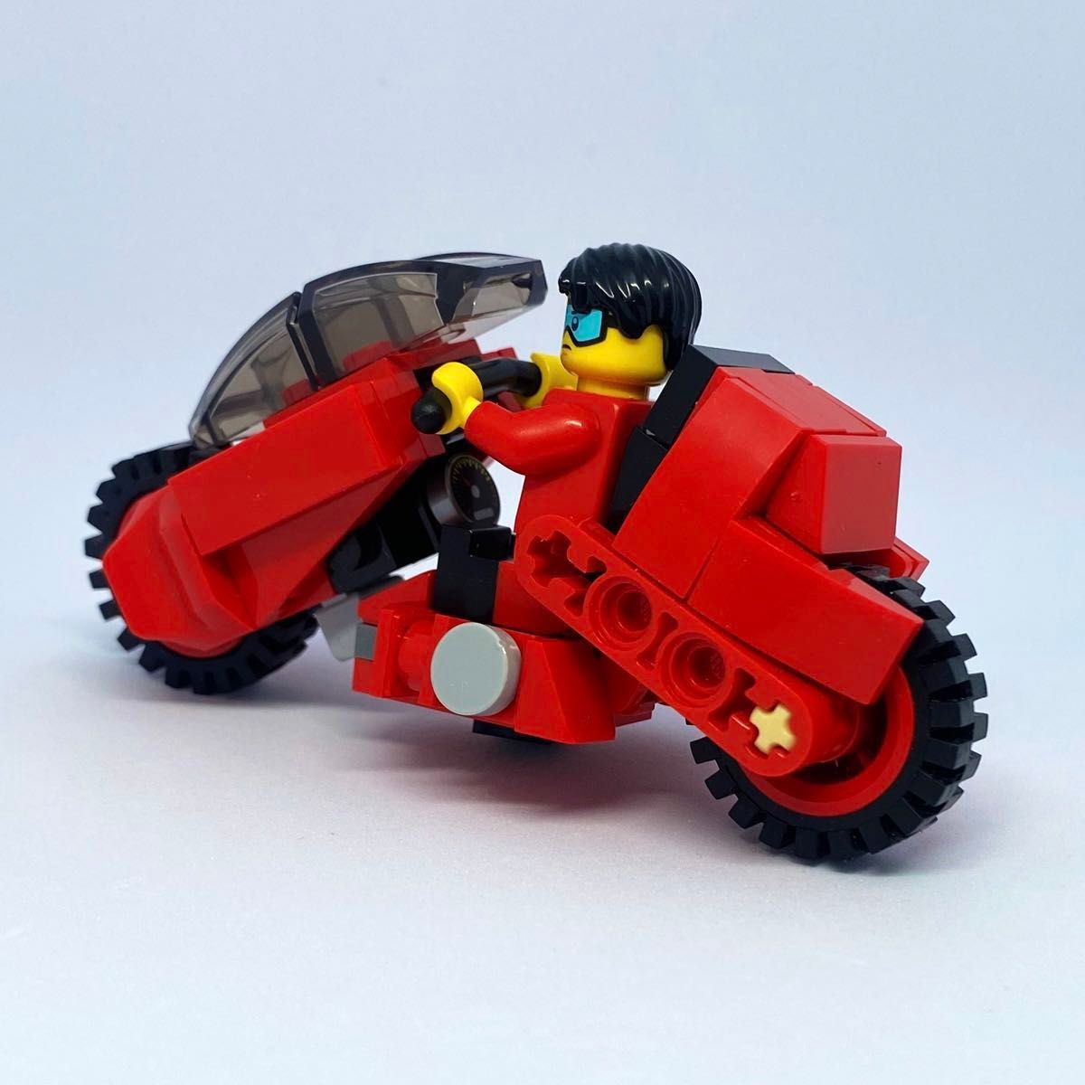 LEGO AKIRA 金田バイク 自作品 レゴ KANEDAミニフィグ付 フィギュア 